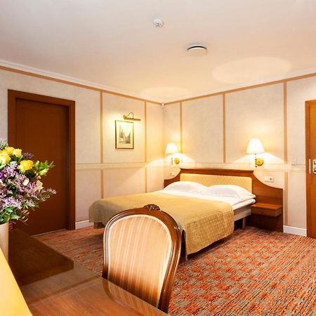 Story Inn Self Check-In Hotel Vilna Exterior foto
