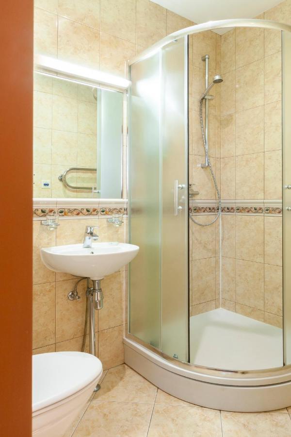 Story Inn Self Check-In Hotel Vilna Exterior foto