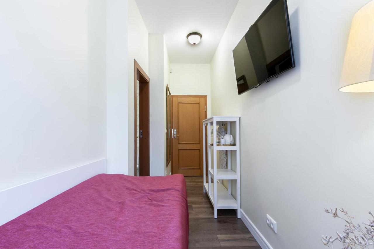 Story Inn Self Check-In Hotel Vilna Exterior foto