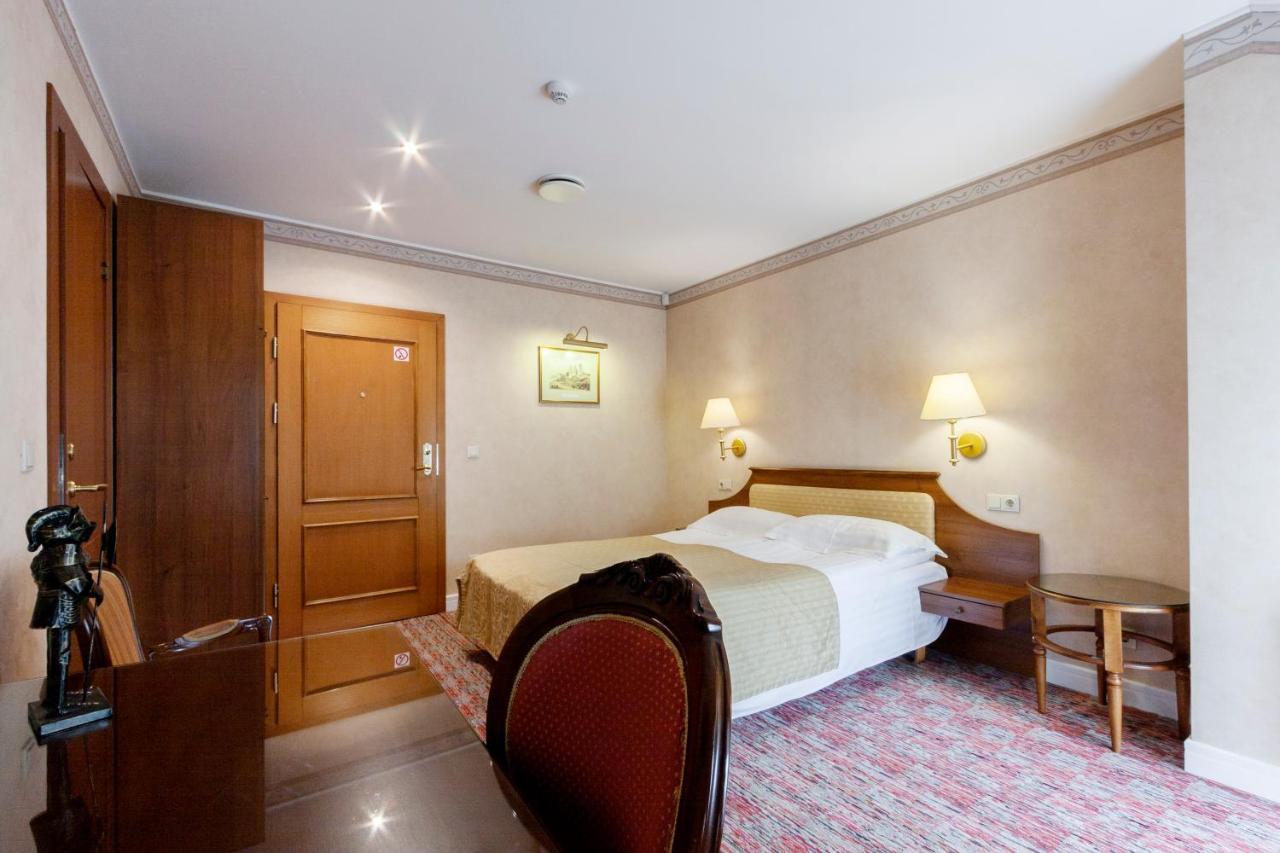 Story Inn Self Check-In Hotel Vilna Exterior foto